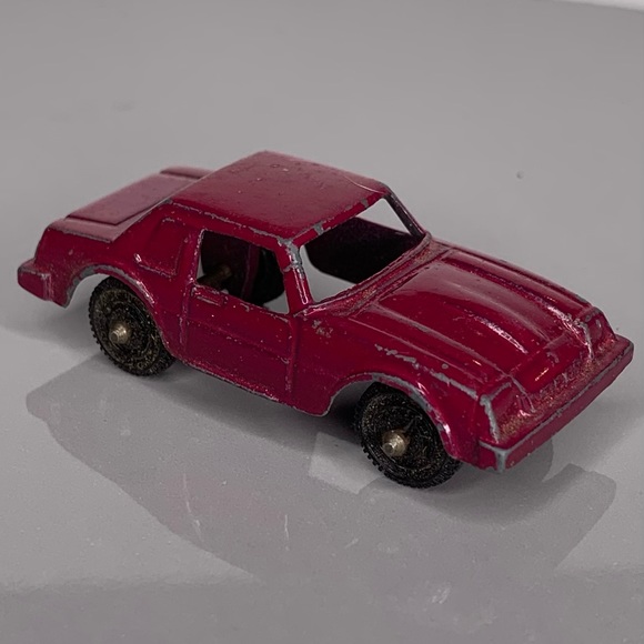 Tootsie Toy Chevy Monza - Picture 1 of 7